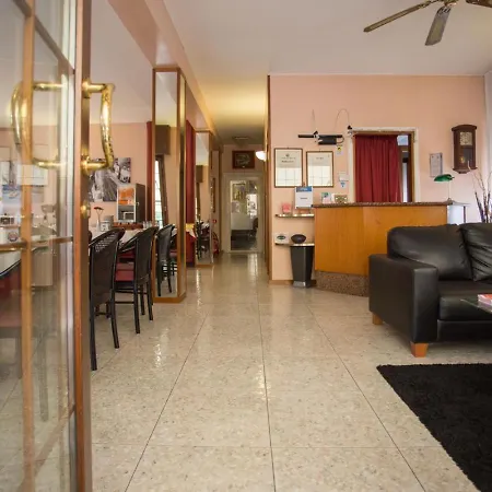 Benacus 2* 巴多利诺