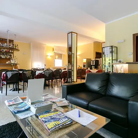 Benacus Otel