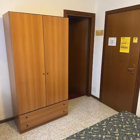 Hotel Benacus