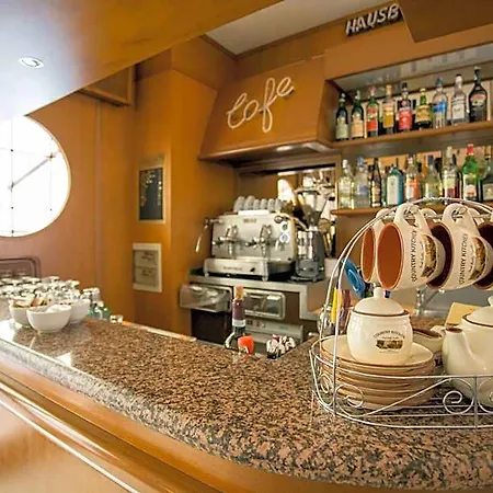 Hotel Benacus Bardolino