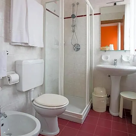 Benacus Otel Bardolino
