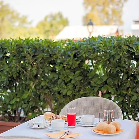 Benacus Otel