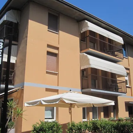 Benacus Hotel