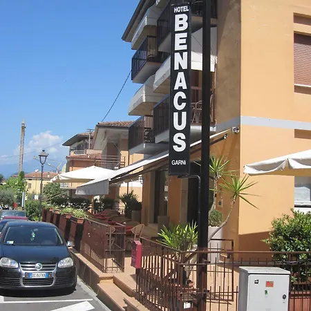 Otel Benacus