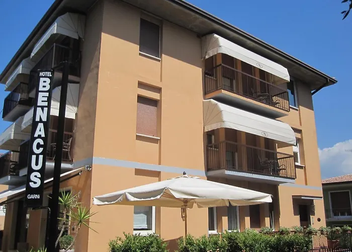 Benacus Hotel